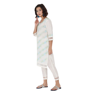 Propizio Hand Embroidery Women's Ethnic Kurti Set (Off white)